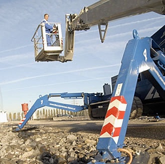 Tsatsis und Wucherpfenning - Leistungen - Arbeitsb&uuml;hnenvermietung