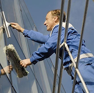 Tsatsis und Wucherpfenning - Leistungen - Geb&auml;udedienste